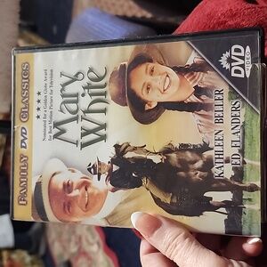 FAMILY  CLASSICS  MARY WHITE DVD 📀 MOVIE.